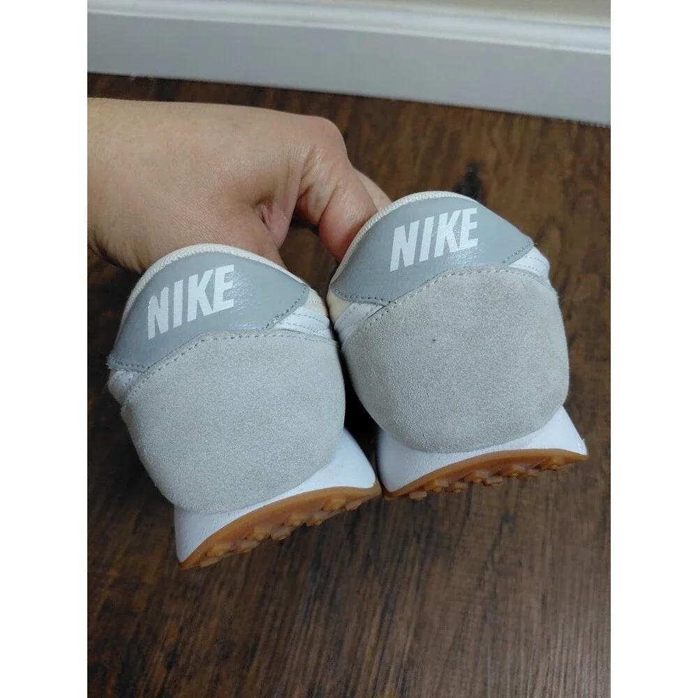 Size 8- Nike Women's Daybreak White Gum Sneakers